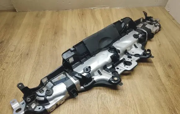 Porsche Macan (95B) Top upper radiator support slam panel 95B805479G
