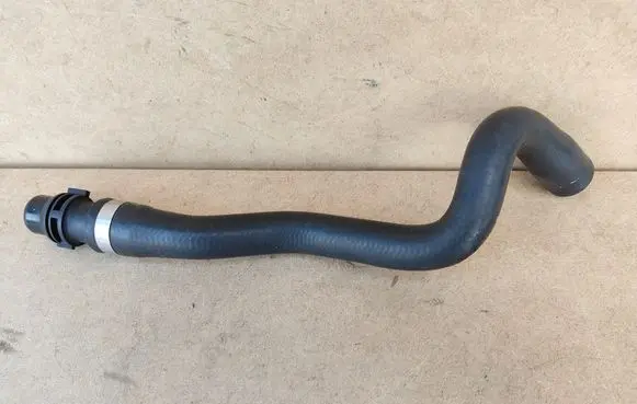 BMW 5 E60 E61 Engine coolant pipe/hose 7546064 17127546064