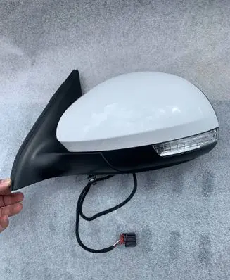 Volkswagen Tiguan Front door electric wing mirror 5N1857501AE
