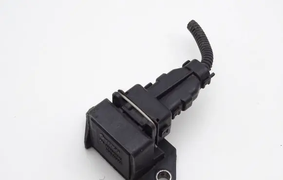 Hyundai Matrix ESP acceleration yaw rate sensor 3936022040 9570930001