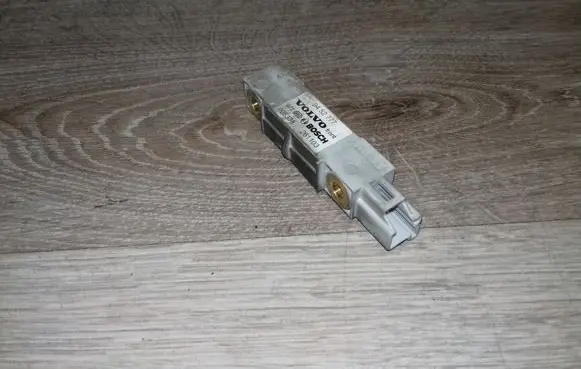 Volvo V70 Airbag deployment crash/impact sensor 005338 261103 9452777