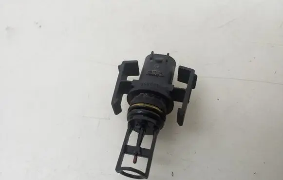 Mercedes-Benz B W246 W242 Sensor A6511530028