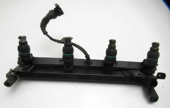BMW 3 E30 Fuel main line pipe 1714710