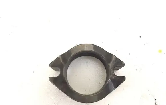 Subaru Outback Fuel Injector clamp holder