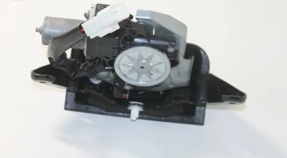 Lexus RX 450H Tailgate/trunk/boot lock/catch/latch 1638000770