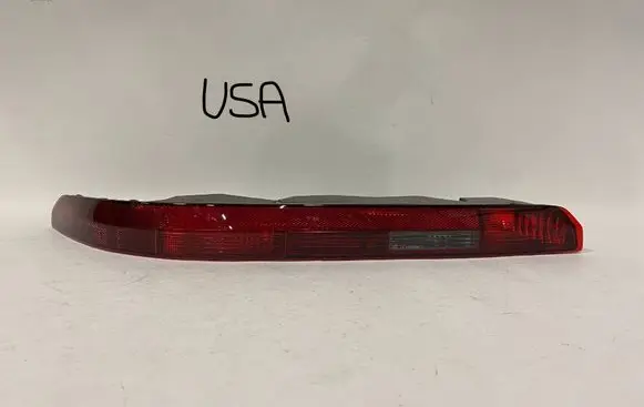 Audi Q7 4M Rear bumper light 4M0945095A 20890102