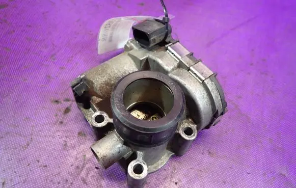 Smart ForTwo I Throttle body valve 0003094V007