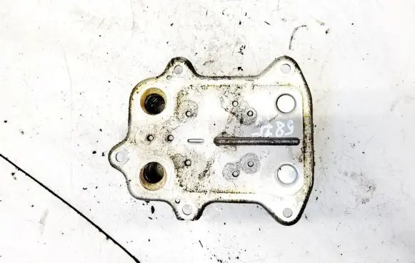 Engine oil radiator