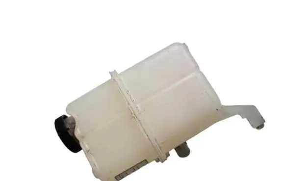 Toyota Prius+ (ZVW40) Coolant expansion tank/reservoir G92A047011