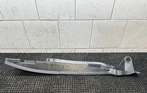 Fender end trim
