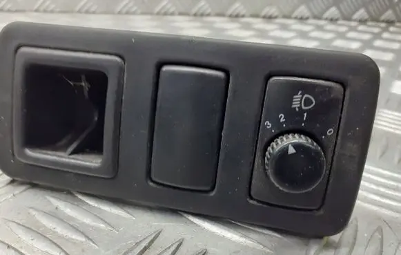 KIA Rio Headlight level height control switch