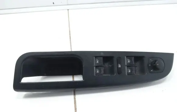 Volkswagen Golf IV Electric window control switch 1K4959857