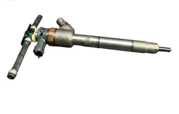 Hyundai i40 Fuel injector 0445110589 338002A610