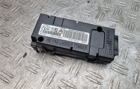 Peugeot 5008 Bluetooth control unit module 9665183080