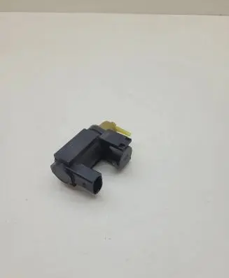 Volvo V40 Turbo solenoid valve 31339808