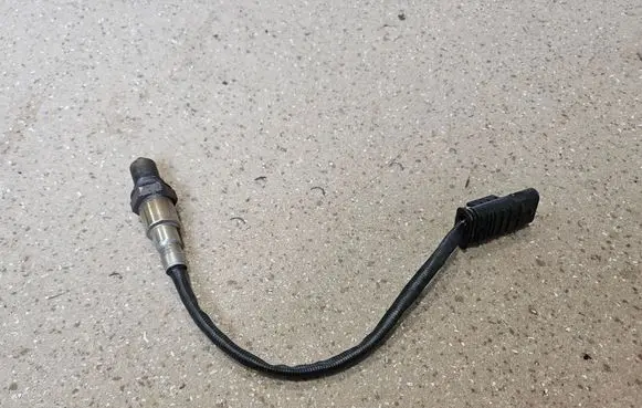 BMW 4 F36 Gran coupe Lambda probe sensor 8570230