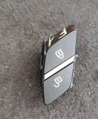 BMW X6 F16 Central locking switch button 6801351