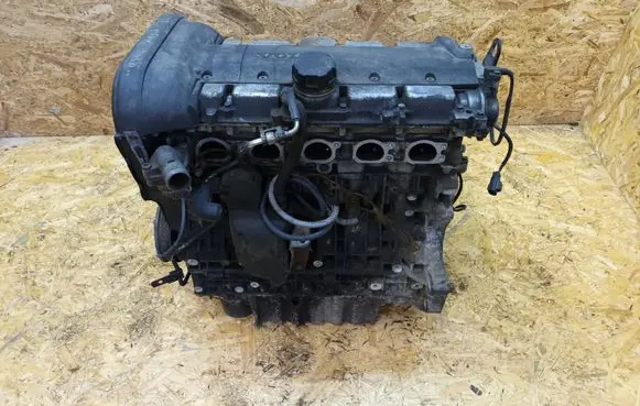 Volvo V70 Engine B5244S