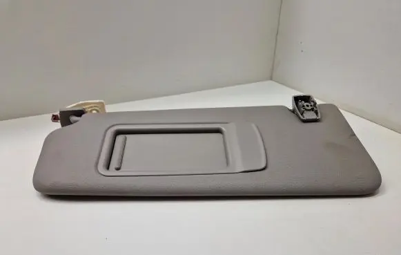 BMW 5 F10 F11 Sun visor 7248855