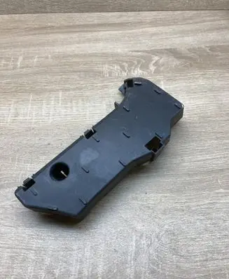 Nissan Almera N16 Front bumper mounting bracket 62222BN700