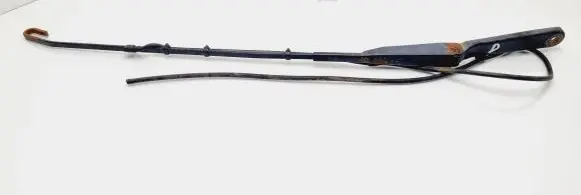Nissan Primastar Front wiper blade arm 280007697B