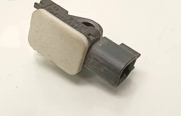 Volvo V70 Airbag deployment crash/impact sensor 31264396