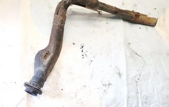 Fuel tank filler neck pipe