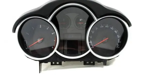 Chevrolet Cruze Speedometer (instrument cluster) 95990334