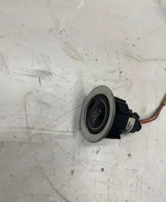 Renault Espace - Grand espace IV Engine start stop button switch 820004282