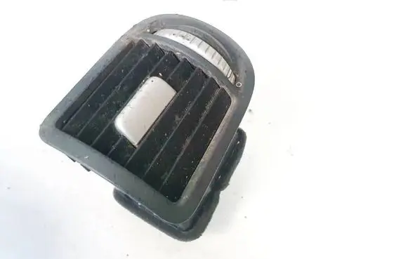 Porsche Cayenne (9PA) Dash center air vent grill 7l5819703a 04753-001