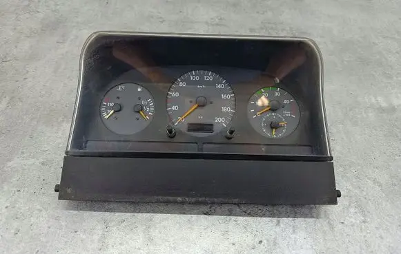 Volkswagen II LT Speedometer (instrument cluster)