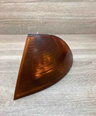 BMW 3 E46 Front indicator light 1315106144 1315106140