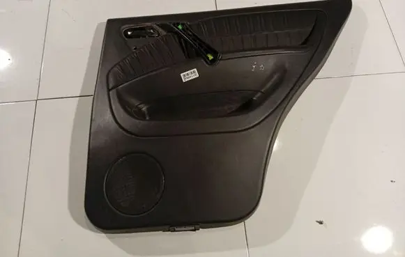 Mercedes-Benz ML W163 Rear door card panel trim