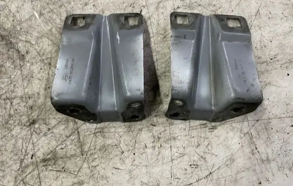 Ford Transit Bracket in trunk/boot BK3116C096AA