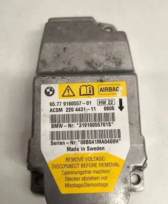 BMW 5 E60 E61 Airbag control unit/module 9160557 220443111 31916055701S