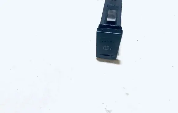 Volkswagen PASSAT B5 Windscreen/window heater switch 3B0959621C