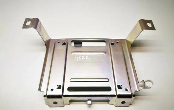 Nissan 370Z Sound amplifier holder/bracket 280601EA0A 307134001