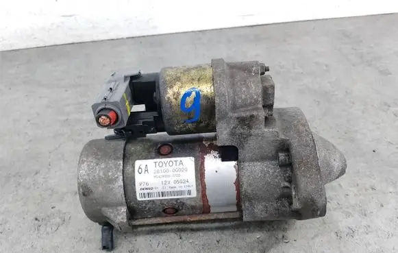 Toyota Corolla Verso E121 Starter motor 281000G020