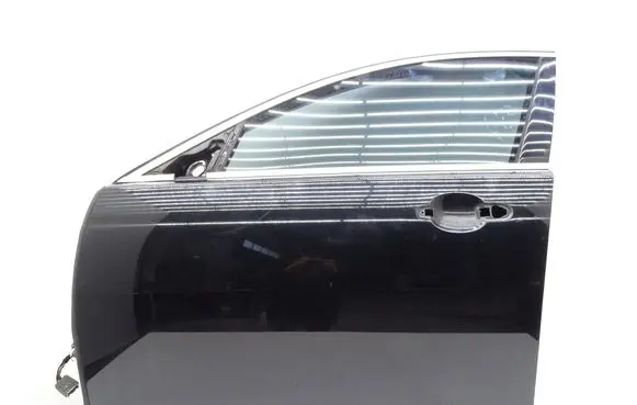 Jaguar XF X250 Front door 8X23F20221AC