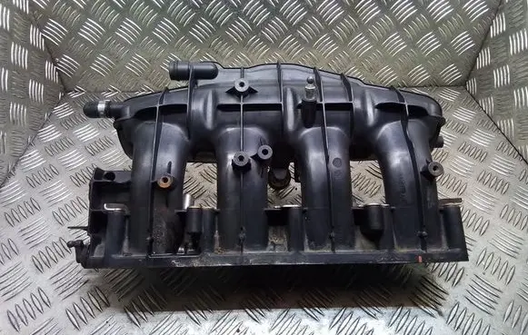 Audi A4 S4 B7 8E 8H Intake manifold 06F133201N 06133185