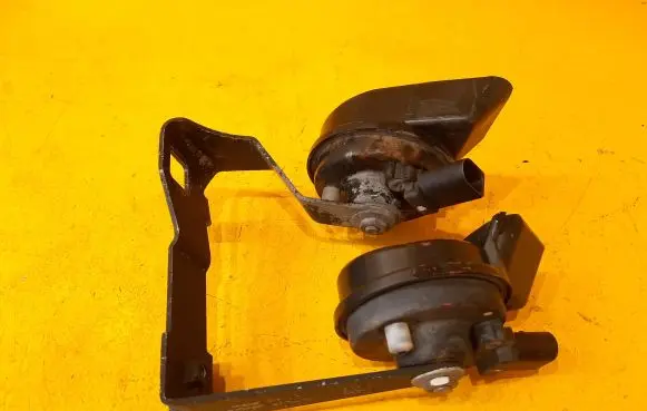 Audi A7 S7 4G Horn signal 4G8951209A
