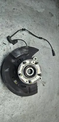 Hyundai Tucson TL Front wheel hub 