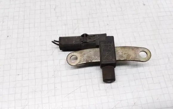 Renault Megane I Crankshaft position sensor 7700875186B
