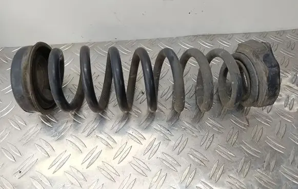 BMW 1 E81 E87 Rear coil spring