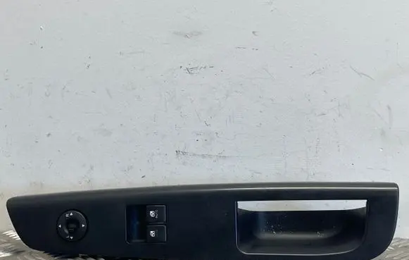 KIA Ceed Electric window control switch 369493