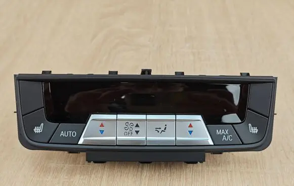 BMW 8 G16 Climate control unit 9462515