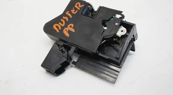 Dacia Duster II Sliding door lock 