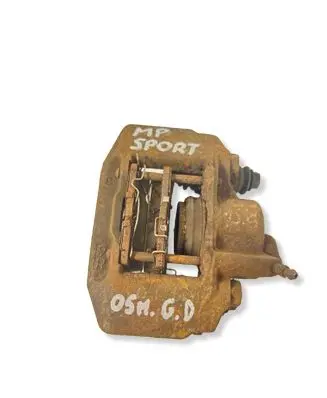 Mitsubishi Pajero Sport I Rear brake caliper 