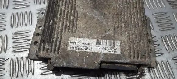 Renault Laguna I Engine control unit/module 7700102293 S113717108B