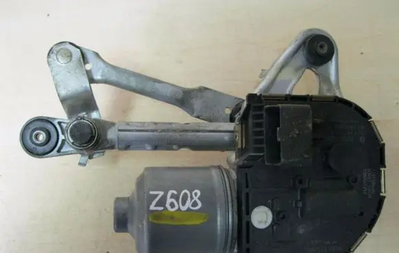 Peugeot 3008 II Wiper motor 9671062380 Z608